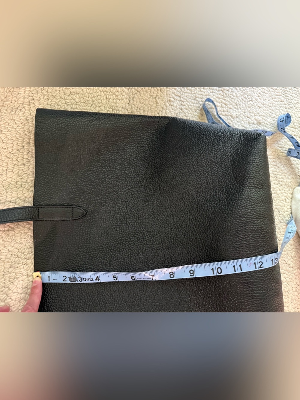 Cuyana pebbled leather tote - Picture 14 of 15